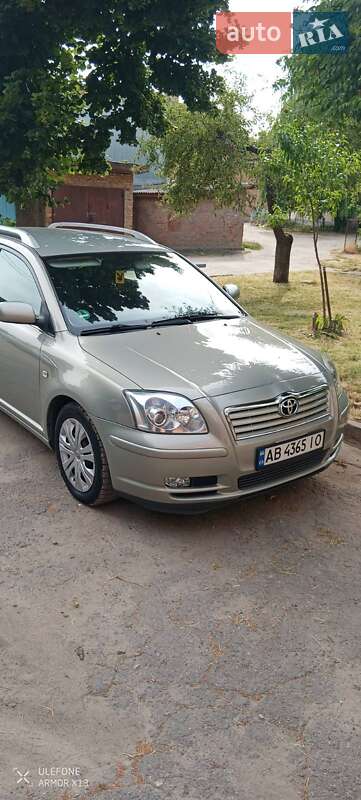 Універсал Toyota Avensis 2003 в Бару