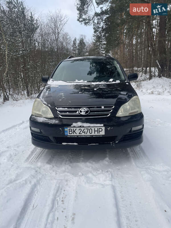 Универсал Toyota Avensis 2003 в Костополе фото 4 Универсал Toyota Avensis 2003 в Костополе