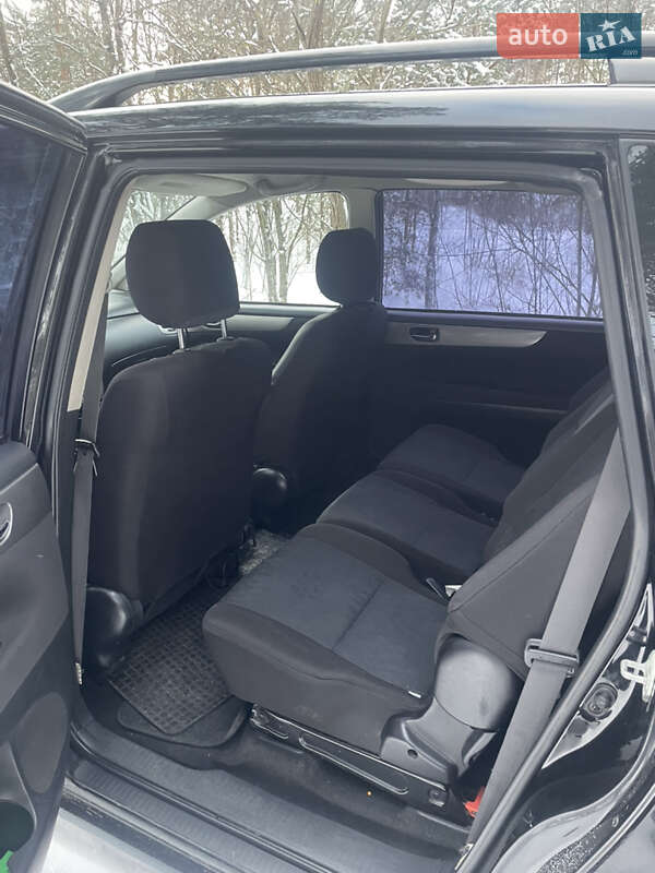 Универсал Toyota Avensis 2003 в Костополе фото 11 Универсал Toyota Avensis 2003 в Костополе