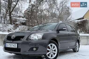 Універсал Toyota Avensis 2007 в Києві