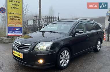 Универсал Toyota Avensis 2006 в Николаеве
