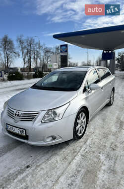 Універсал Toyota Avensis 2010 в Тульчині