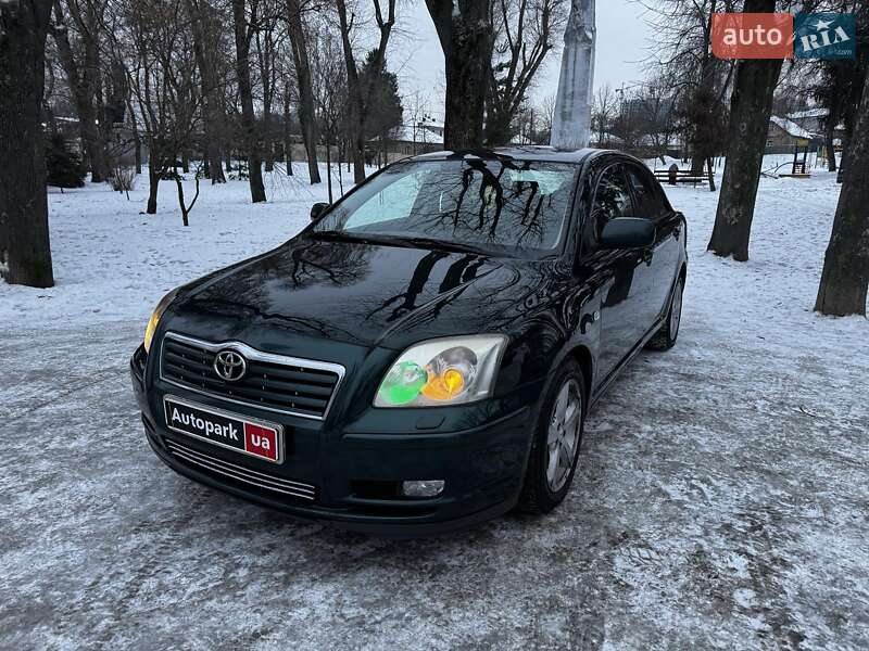 Toyota Avensis 2004