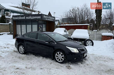 Седан Toyota Avensis 2008 в Хмельницком