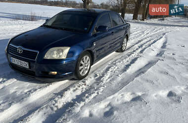 Седан Toyota Avensis 2004 в Летичеве