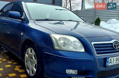 Ліфтбек Toyota Avensis 2004 в Києві