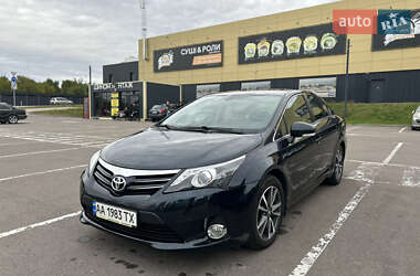 Седан Toyota Avensis 2012 в Рівному