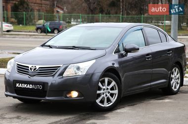 Седан Toyota Avensis 2011 в Харкові