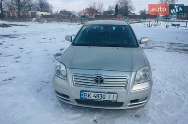 Седан Toyota Avensis 2003 в Луцке