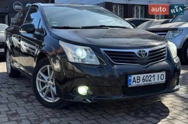 Універсал Toyota Avensis 2010 в Дніпрі