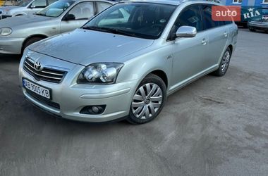 Универсал Toyota Avensis 2006 в Калиновке