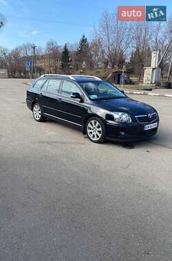 Универсал Toyota Avensis 2007 в Коростене