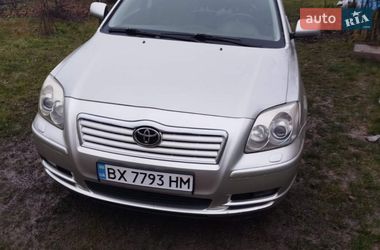 Универсал Toyota Avensis 2003 в Хмельницком