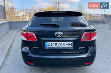Универсал Toyota Avensis 2011 в Луцке