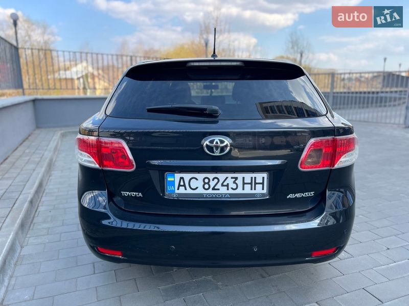 Универсал Toyota Avensis 2011 в Луцке