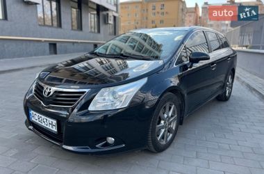 Універсал Toyota Avensis 2011 в Луцьку
