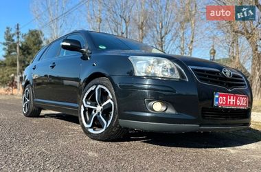 Универсал Toyota Avensis 2008 в Луцке