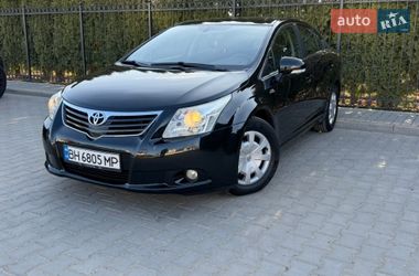 Седан Toyota Avensis 2008 в Одессе