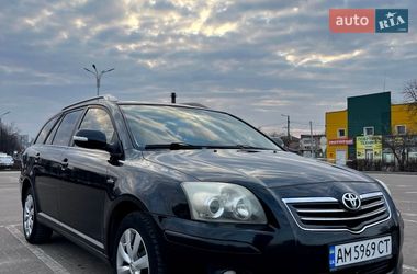 Універсал Toyota Avensis 2008 в Житомирі