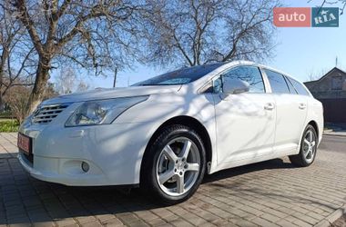 Універсал Toyota Avensis 2010 в Одесі