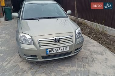 Седан Toyota Avensis 2005 в Вінниці