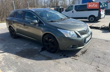 Універсал Toyota Avensis 2009 в Ратному