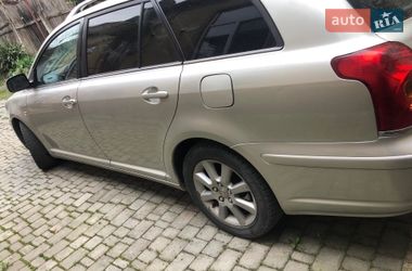 Універсал Toyota Avensis 2006 в Мукачевому