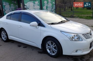 Седан Toyota Avensis 2011 в Запорожье