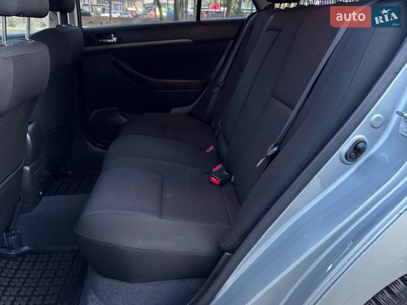 Универсал Toyota Avensis 2007 в Хмельницком