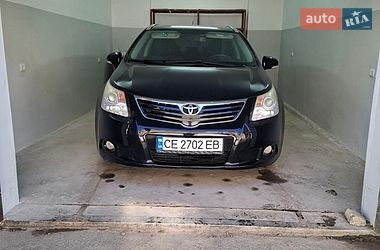 Универсал Toyota Avensis 2011 в Черновцах