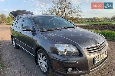 Универсал Toyota Avensis 2007 в Нежине