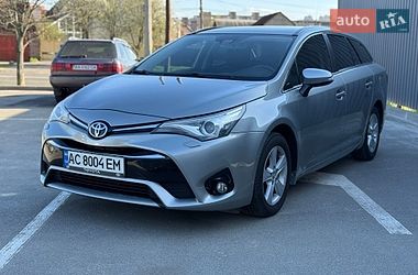 Універсал Toyota Avensis 2016 в Києві
