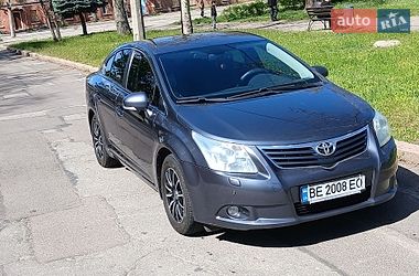 Седан Toyota Avensis 2008 в Миколаєві