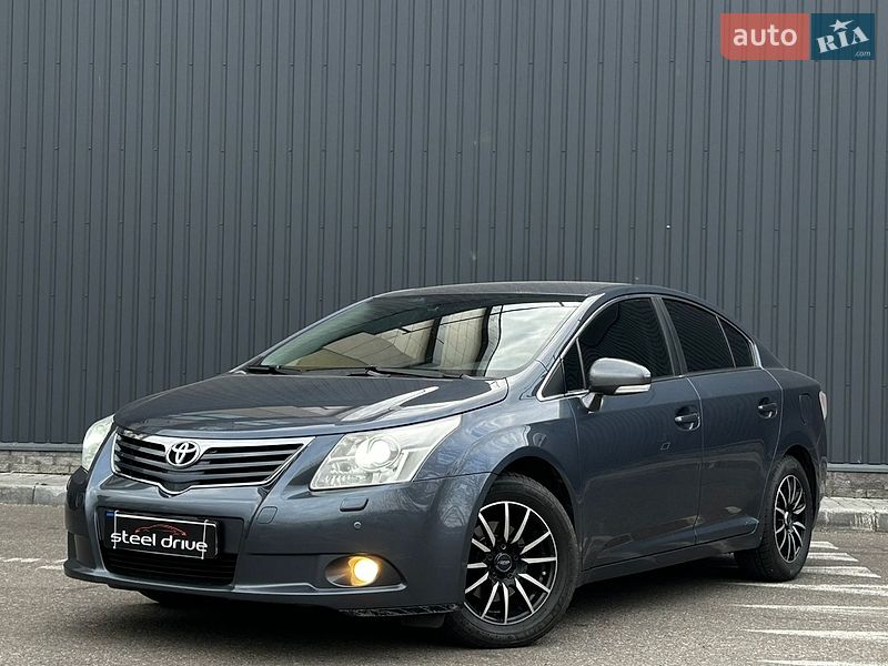 Toyota Avensis 2008