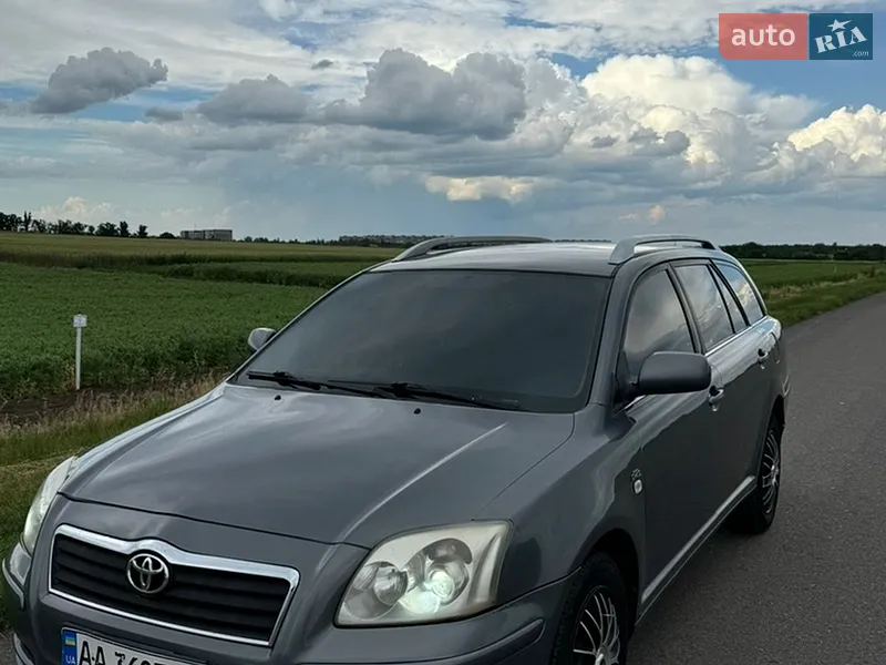 Toyota Avensis 2004
