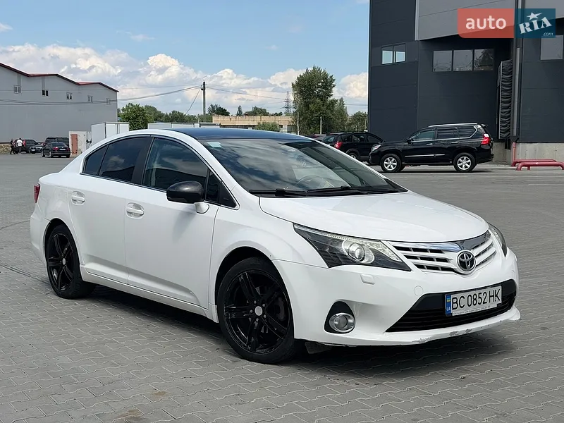Toyota Avensis 2012 VIN SB1BK76L40E028923 фото оголошення 2 з 60
