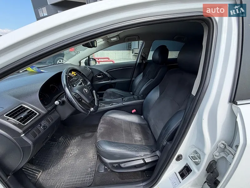 Toyota Avensis 2012 VIN SB1BK76L40E028923 фото оголошення 19 з 60