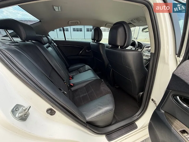Toyota Avensis 2012 VIN SB1BK76L40E028923 фото оголошення 22 з 60