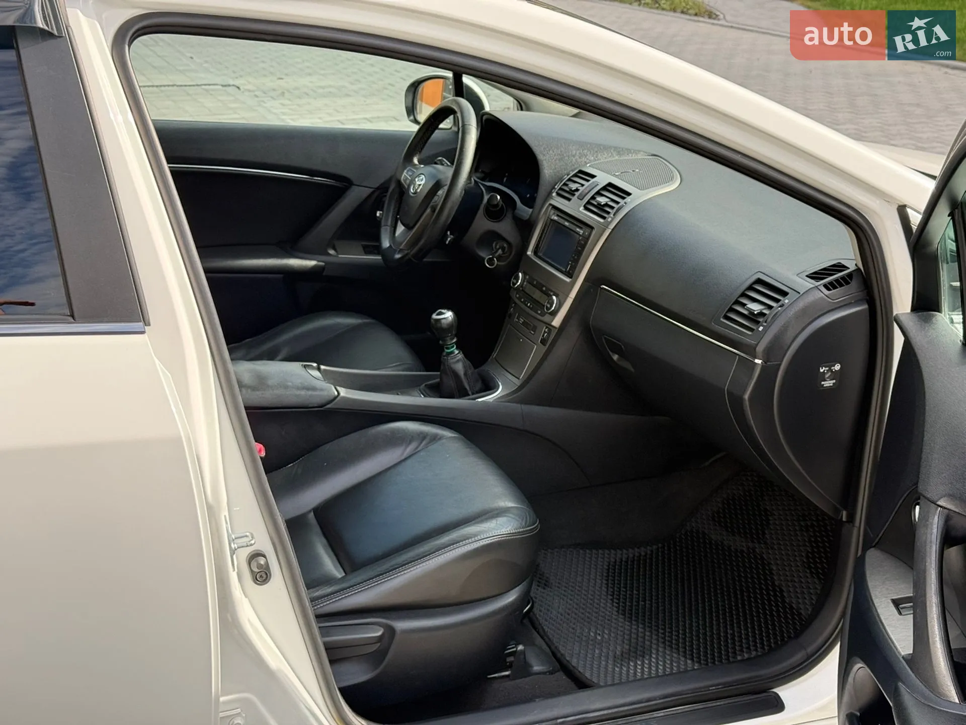 2011 Toyota Avensis - мініатюра 40