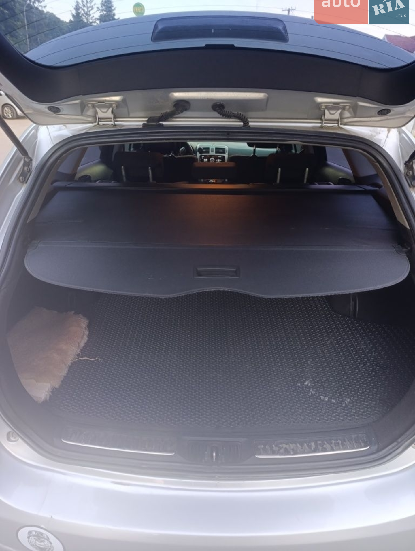 Toyota Avensis 2010 VIN SB1ED76L90E037494 фото оголошення 5 з 5