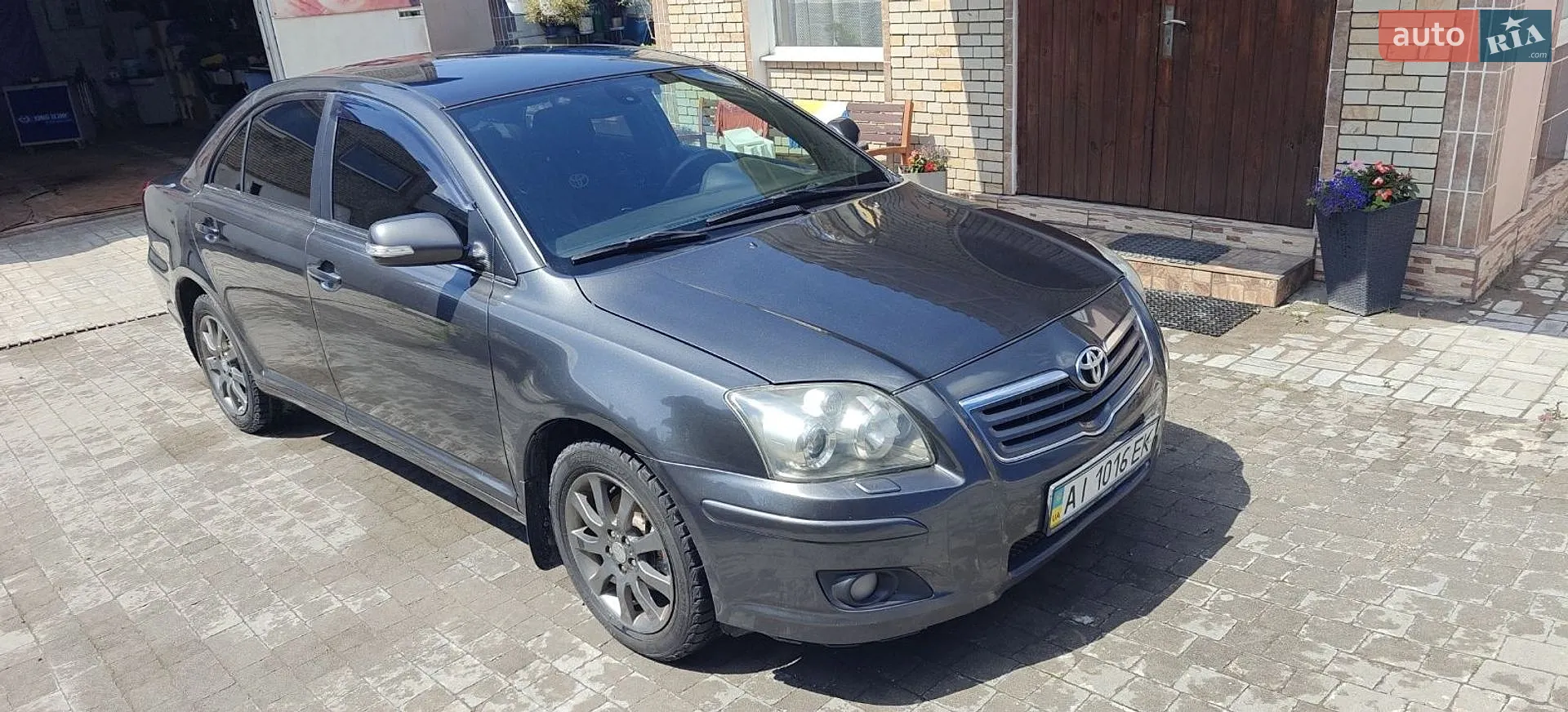 Toyota Avensis 2012 VIN SB1BK76L40E028923 фото оголошення 10 з 20