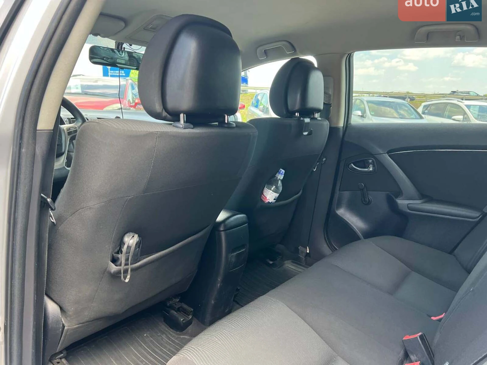 2011 Toyota Avensis - мініатюра 35