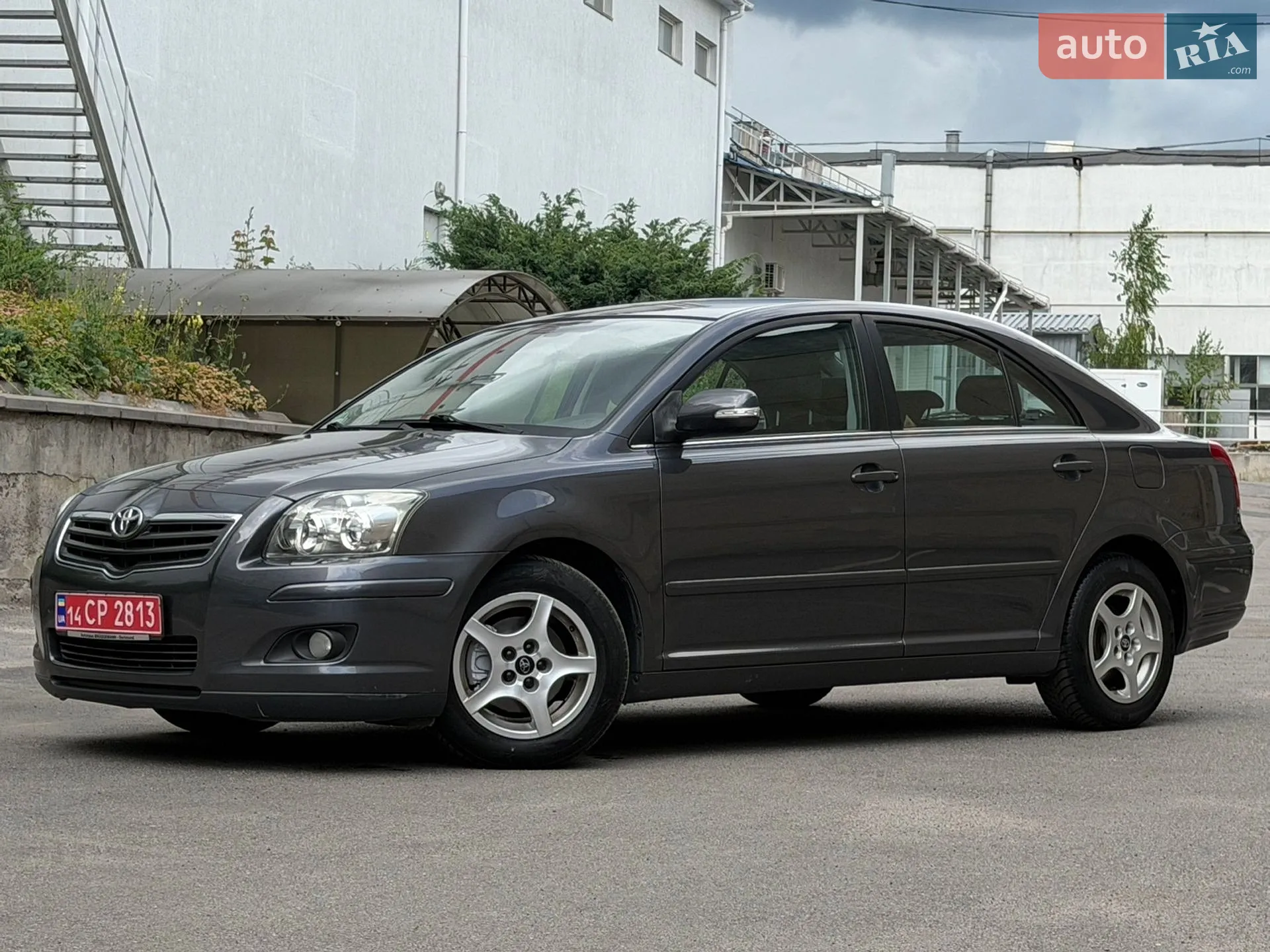 Toyota Avensis 2012 VIN SB1BK76L40E028923 фото оголошення 4 з 20