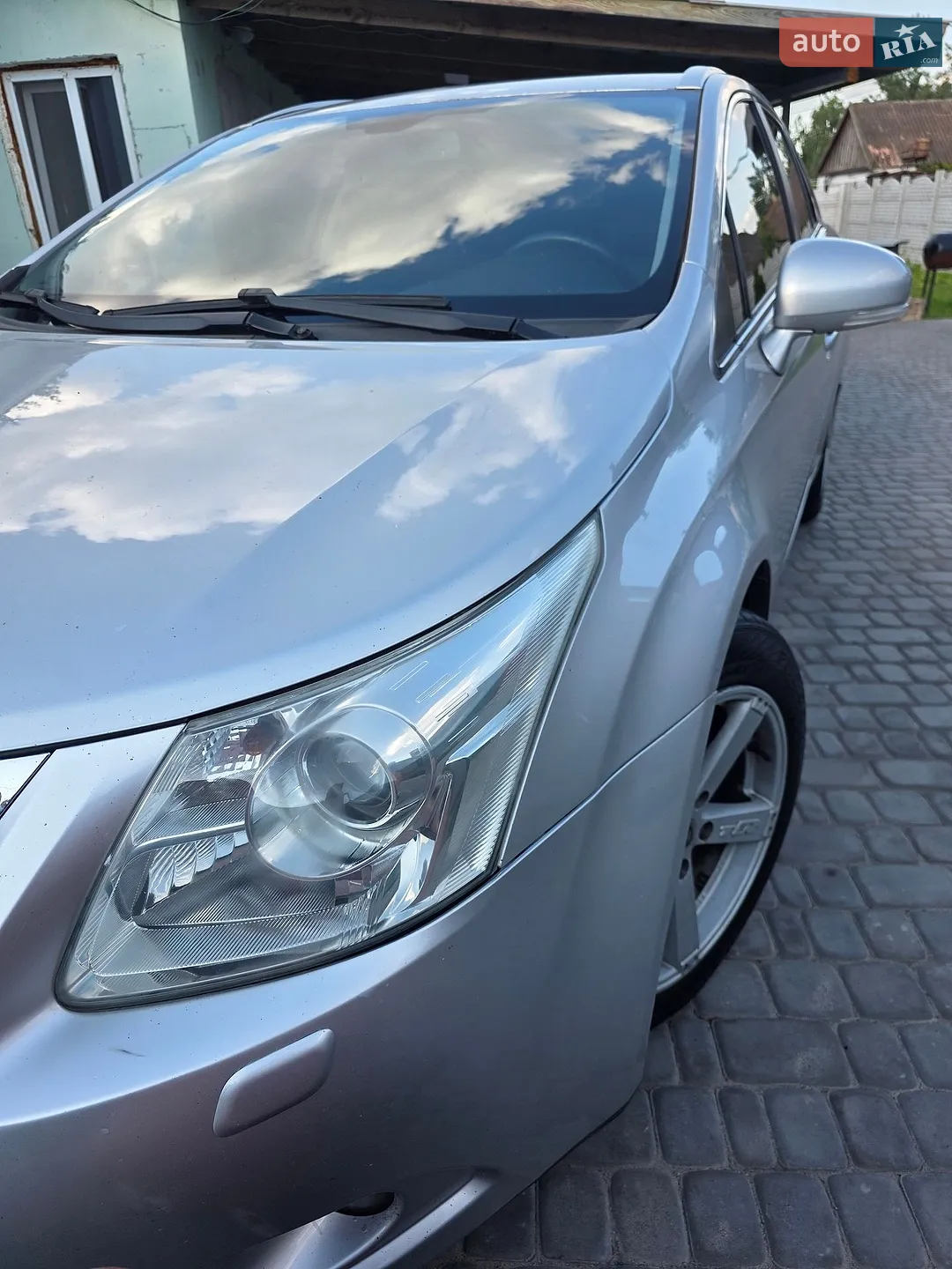 2010 Toyota Avensis - мініатюра 10
