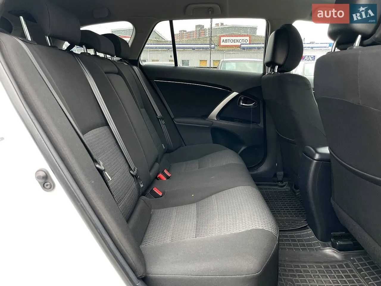 2015 Toyota Avensis - мініатюра 33