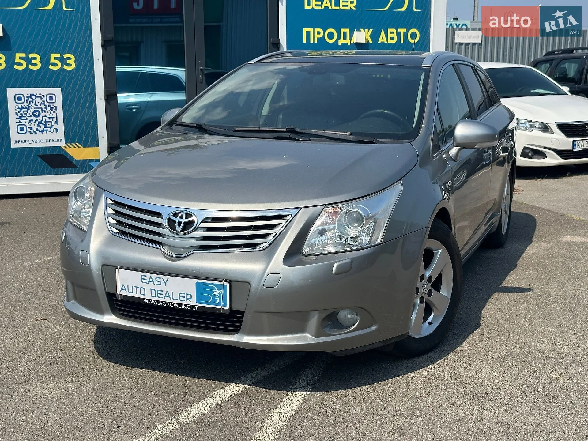 2012 Toyota Avensis - мініатюра 2