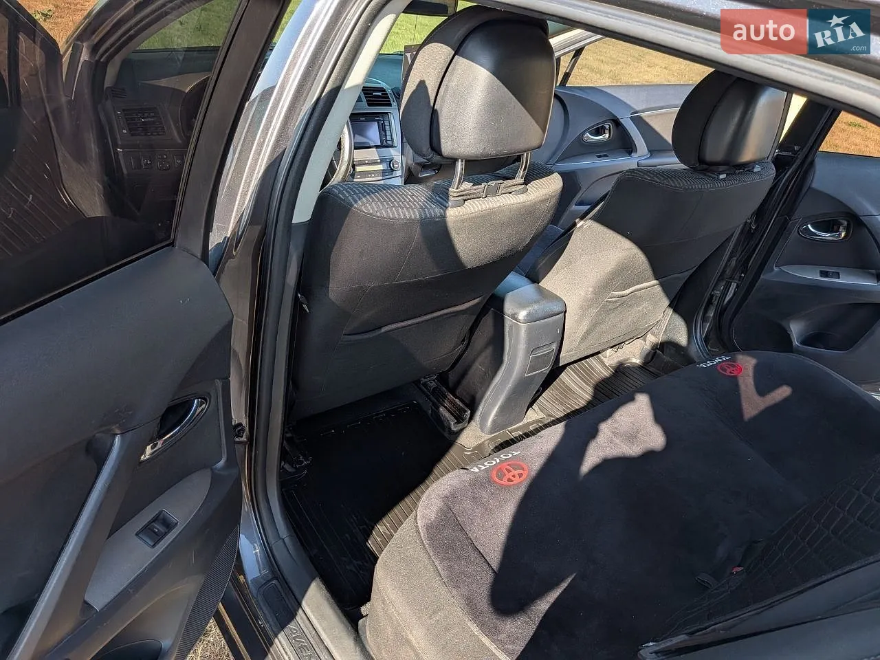 2011 Toyota Avensis - мініатюра 19