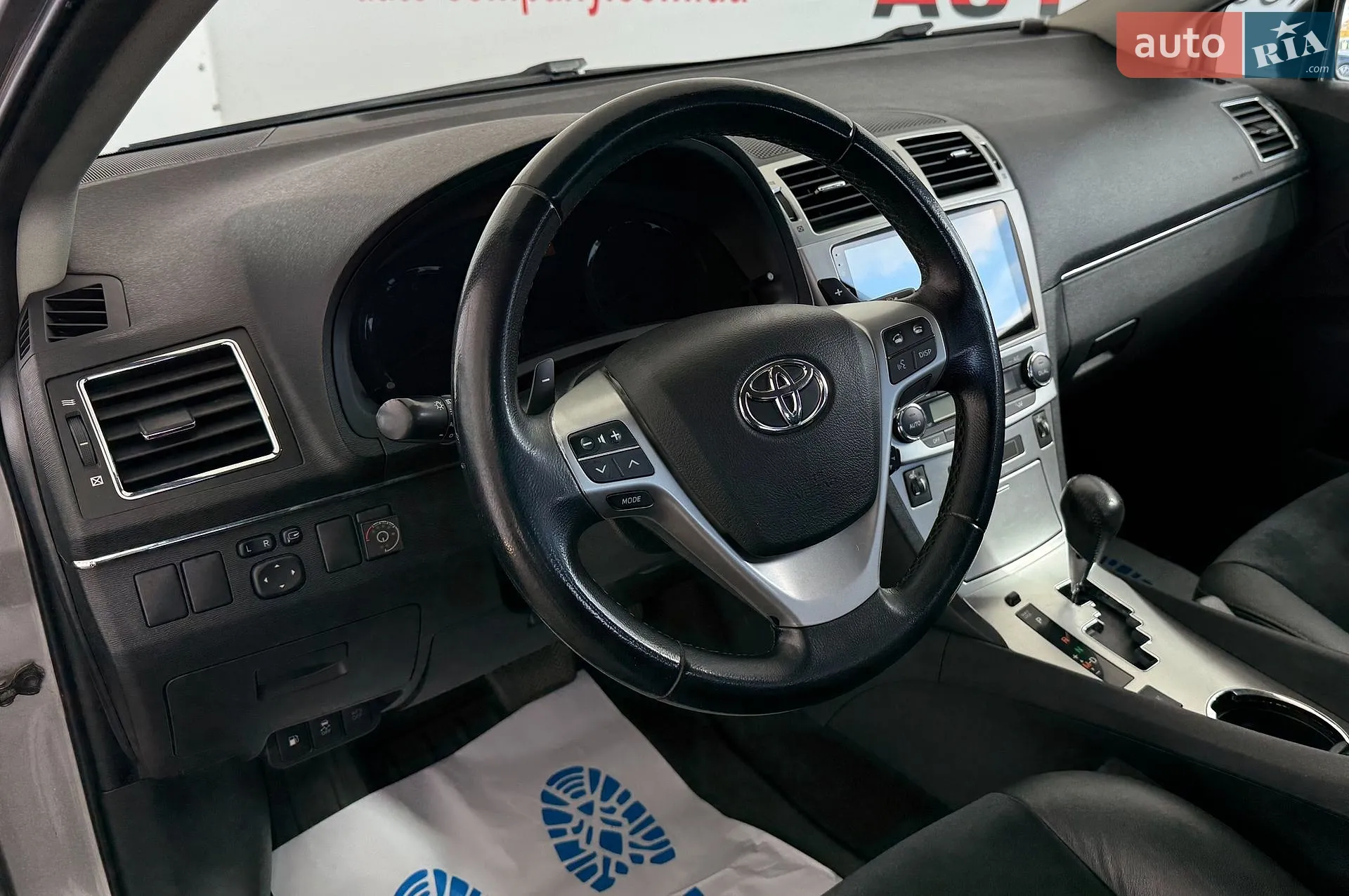 2012 Toyota Avensis - мініатюра 6