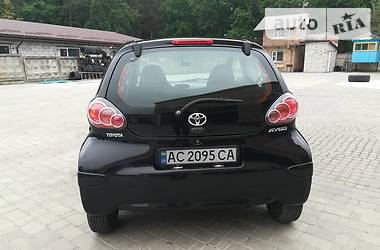 Купе Toyota Aygo 2012 в Луцке