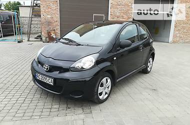 Купе Toyota Aygo 2012 в Луцке